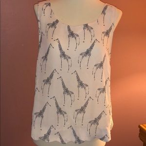 Giraffe Print Scallop Hem Tulip Back Tank